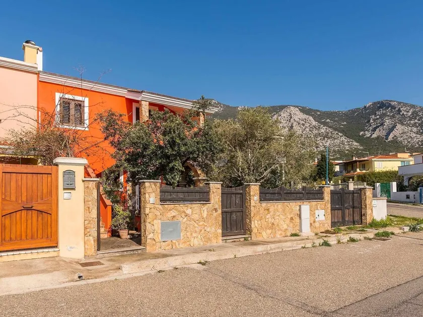MAISON ORANGE: ravissante mansarde vue mer - Image 1