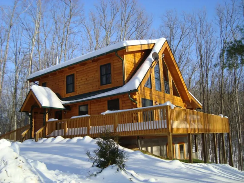 The Blackbear 4 bed log cabin with loft and cathedral ceilings - Image 1