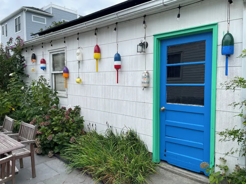 Strathmere charm at the Ruddy Turnstone Beach House! - Image 1