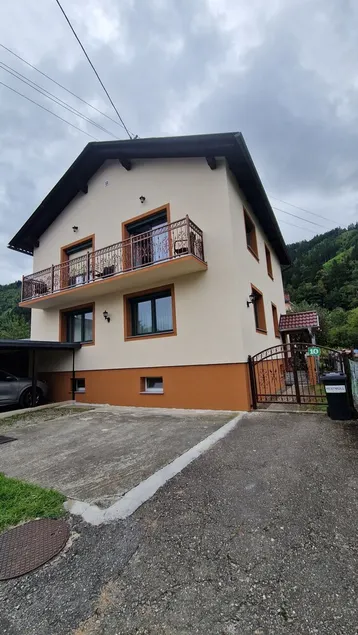 Haus Rose - Image 1