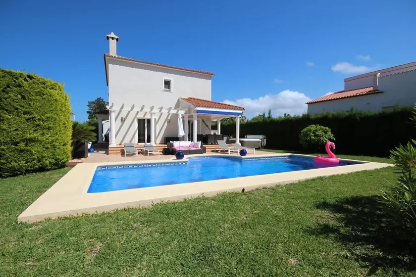 T-1115, Didi, modern and sunny villa in Els Poblets - Image 1