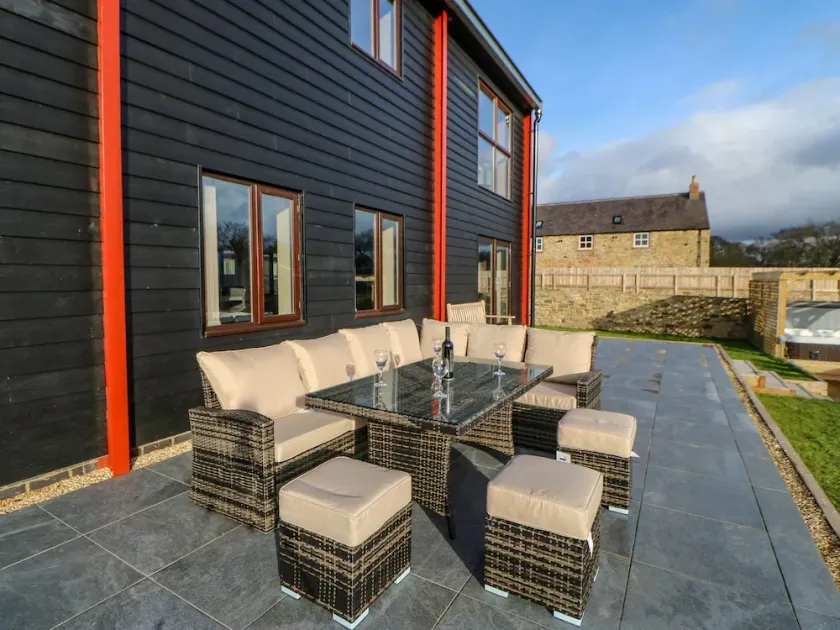 Stackyard - Image 1