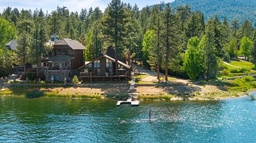 The Voges 'Lake House: 3 BR / 6 BA hjem i Big Bear Lake, 10 sovepladser - Image 1