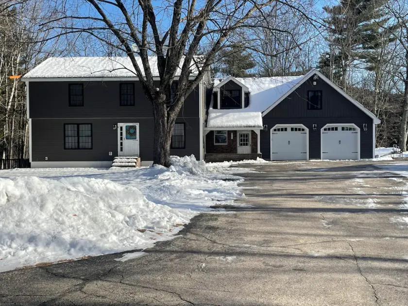 NEW LISTING - Image 1