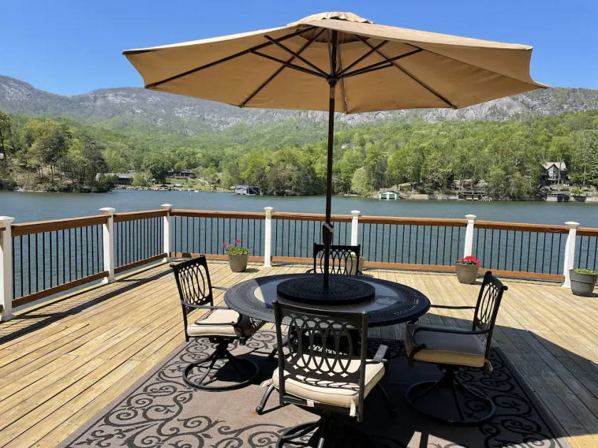 2 Bedroom 2 Bath.. Beautiful Cabin on the waters of Lake Lure! - Image 1