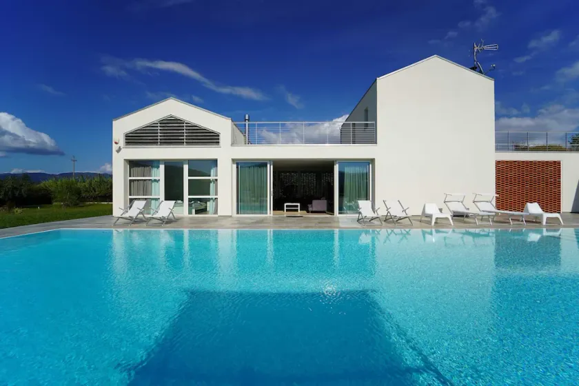 Villa Micol 10+4 P, by VILLASRETREATS, w/Pool, A/C, BBQ near to the beach - Image 1
