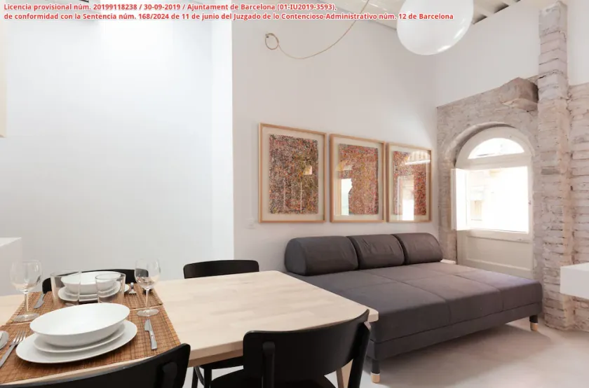 Chic 2-bedroom apartment in Born - Image 1