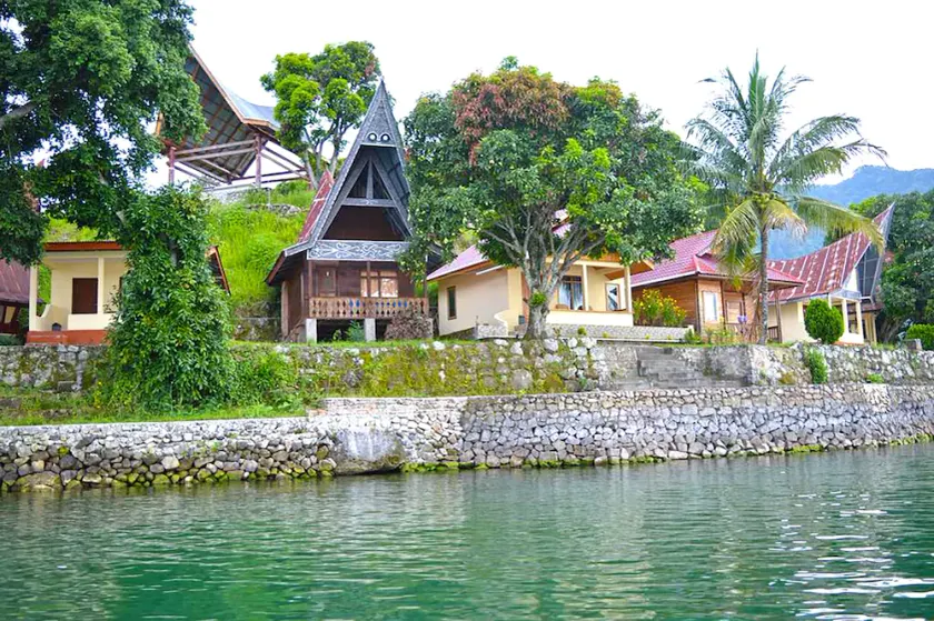 Tuk Tuk Timbul Bungalows - Image 1