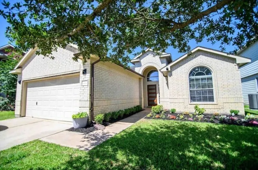 Cozy Home in Richmond TX - Image 1