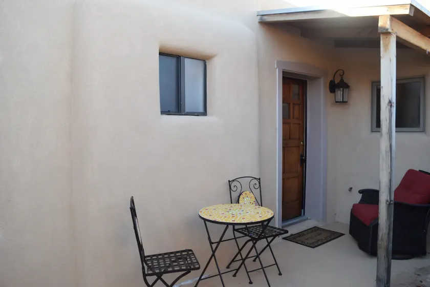 Privat Casita 3 huse fra Railyard-distriktet - nyrenoveret! - Image 1