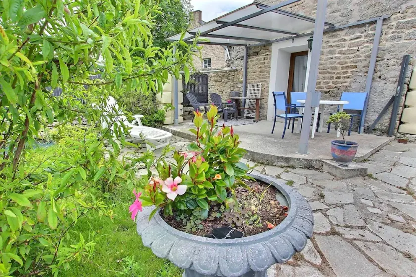 Studio accogliente per due persone con terrazza e giardino, nel cuore di Guilvinec - Image 1