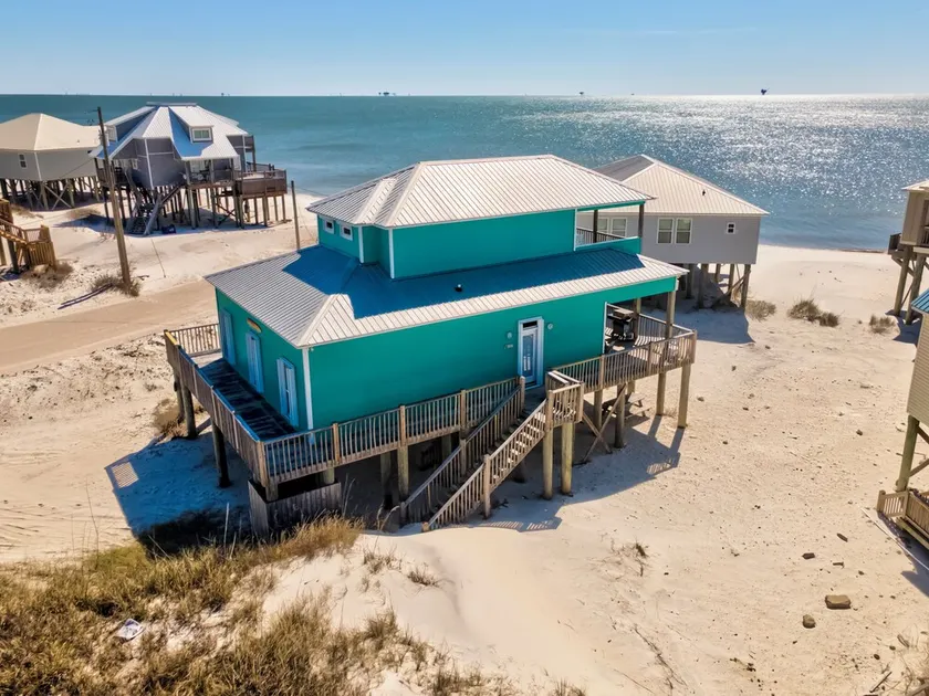 Steps to Beach, Wraparound Deck + Gulf Views – Lazy Daze Beach House - Image 1