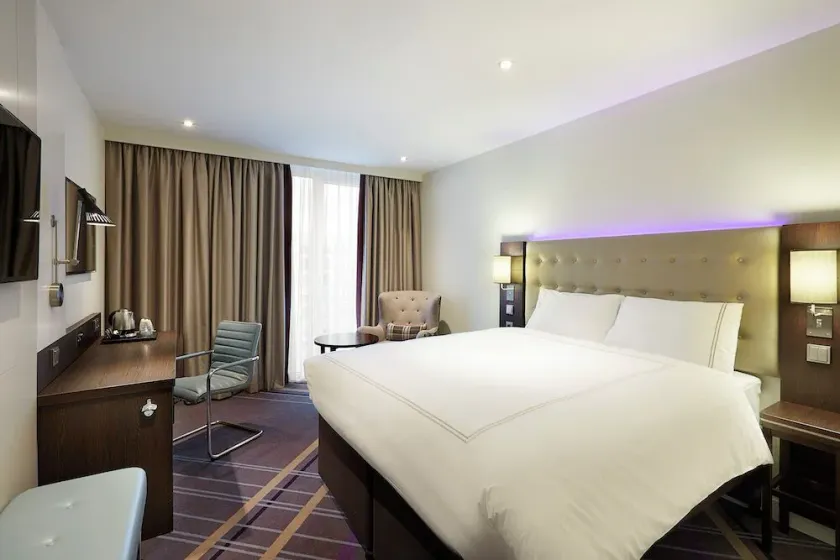 Premier Inn Frankfurt Eschborn - Image 1
