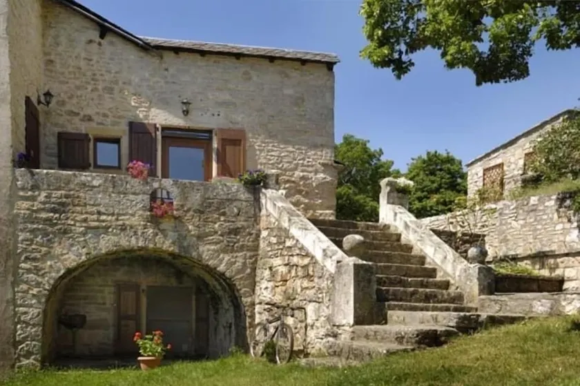 Gîtes de france 2 épis 5 personnes à mazel bouissy - Image 1