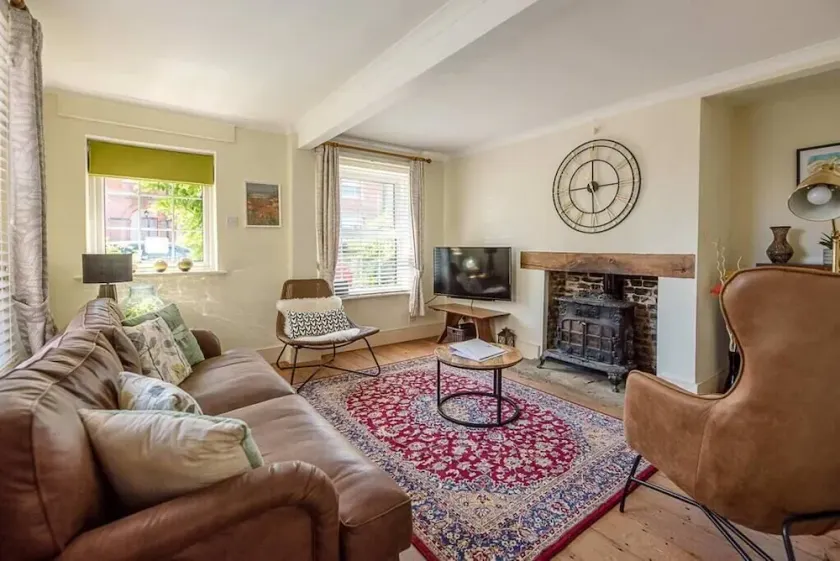 Abigail's Cottage, Wickham Market - Image 1