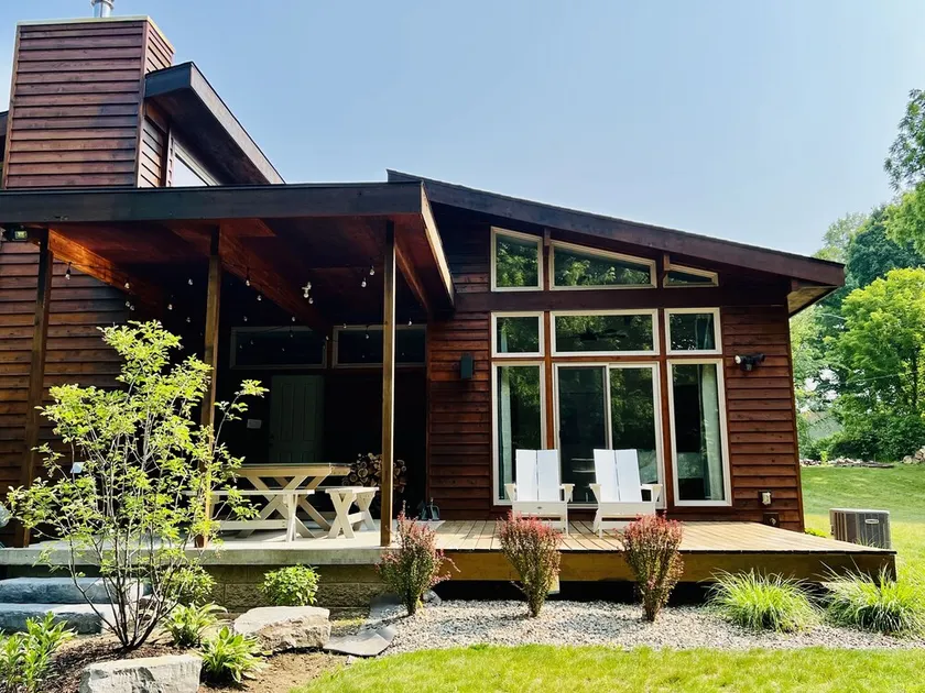 Secluded & Restful!  Modern Cabin-close to South Haven, Fennville, Saugatuck! - Image 1