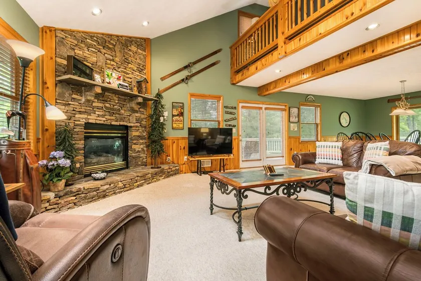 Fore Seasons Getaway - Image 1