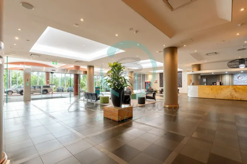 ZEN88 ESPLANADE: Hotel Suite w/ Ocean/Sunset Views - Image 1