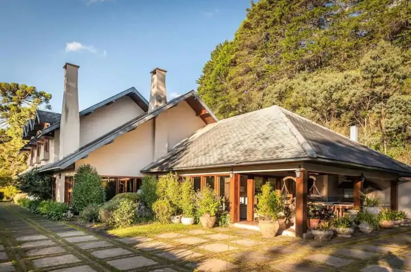 Cozy Mansion in Campos do Jordão - Image 1