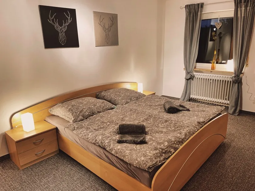 Pet-Friendly Apartment \"Bienenkorb\" with Garden, Tiled Stove & Wi-Fi - Image 1