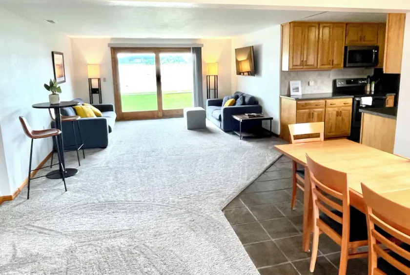 Relaxing Ranch Style Waterfront Home--30 minutes from Ann Arbor - Image 1