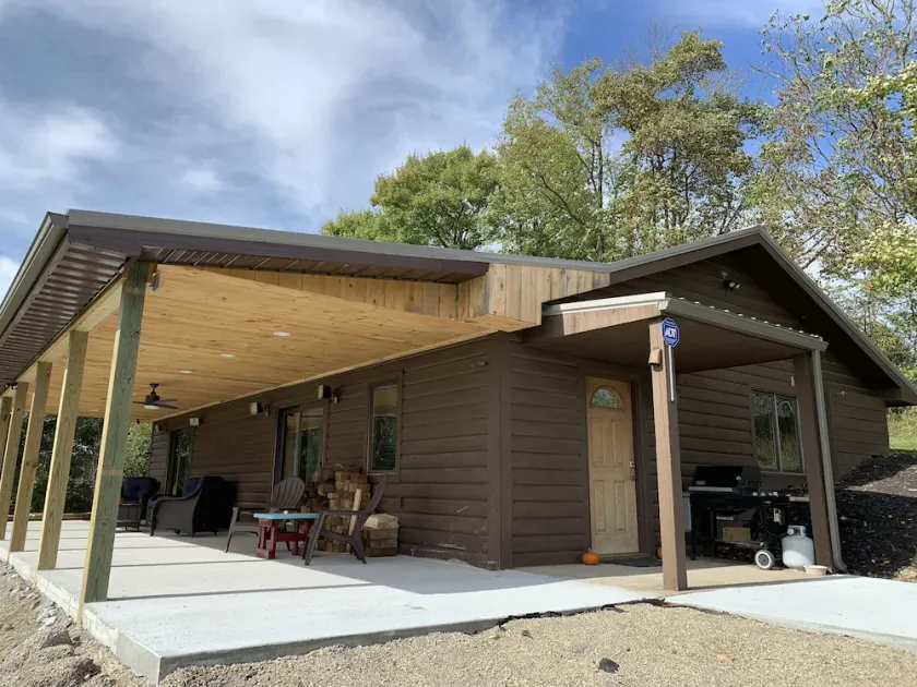 Freeport Country Cabin Retreat - Image 1
