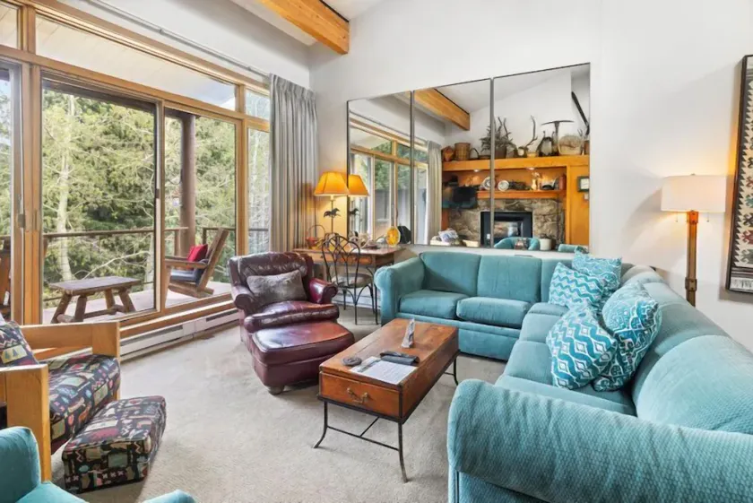 3 Bedroom Condo | Top Location + Hot Tub Access! - Image 1