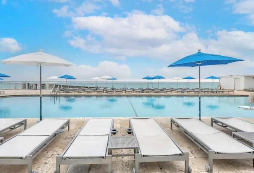 Enjoy this studio located in the worderful beaches of Sunny Isles Beach, Miami! - Image 1