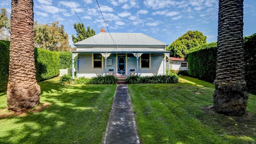 A gorgeous Victorian cottage represents that heritage feel of Port Fairy. - Image 1