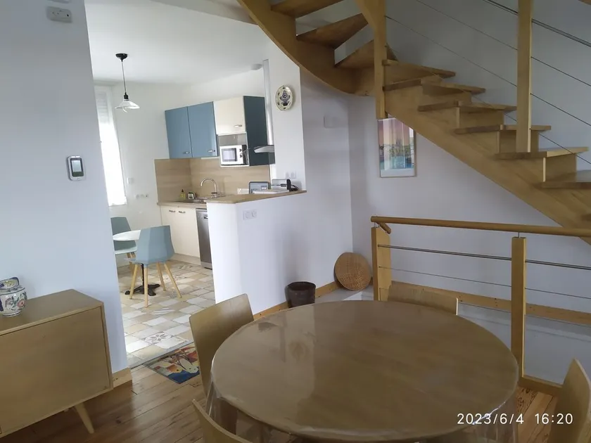 Neues Haus, ruhig, mit Terrasse und Garten, Blick auf die ODET - Image 1