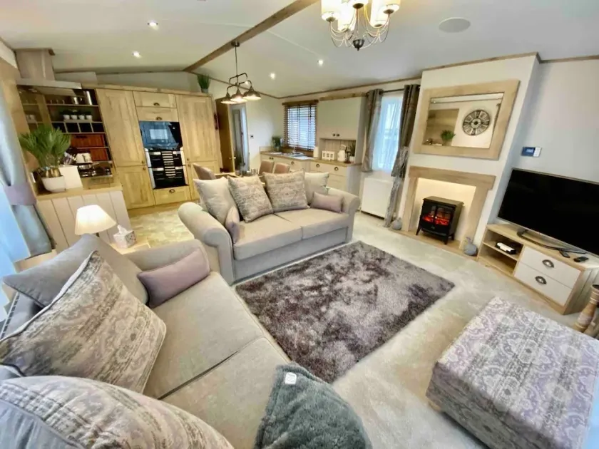 Stunning 2-Bed Holiday lodge in Padstow - Image 1