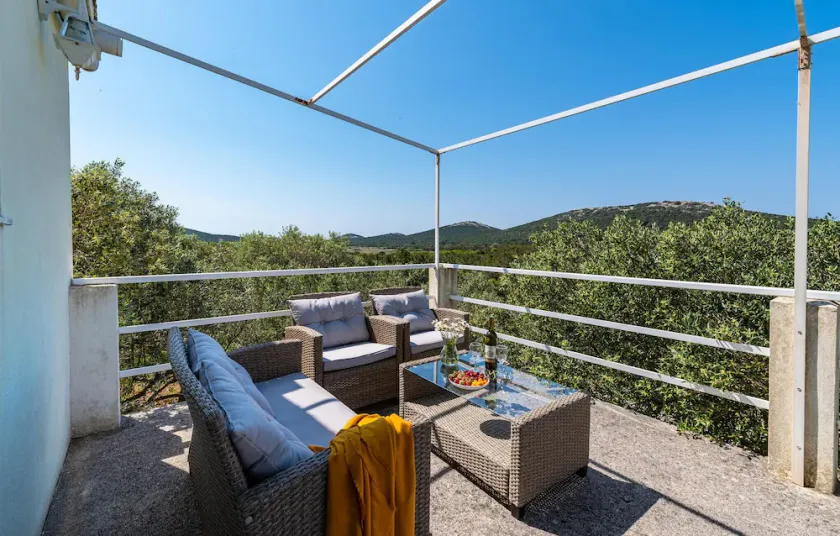 2 Bedroom Nice Home In Molat - Image 1