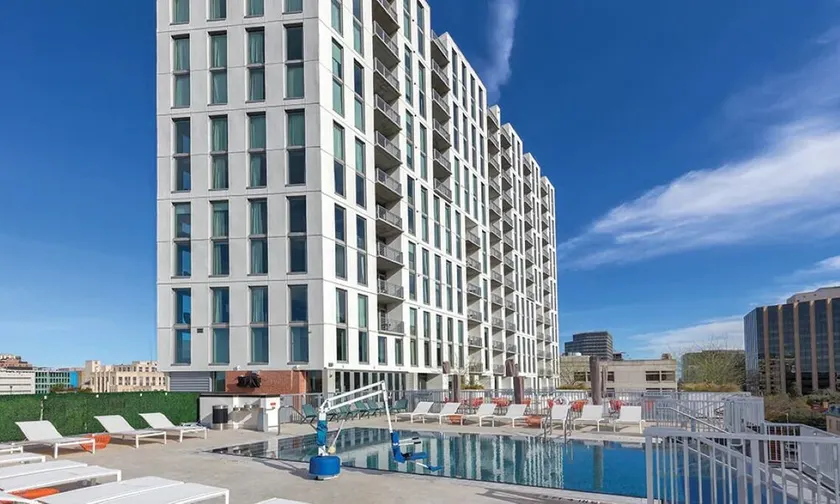 2BD/Austin with 2 Baths and Rooftop Pool! - Image 1