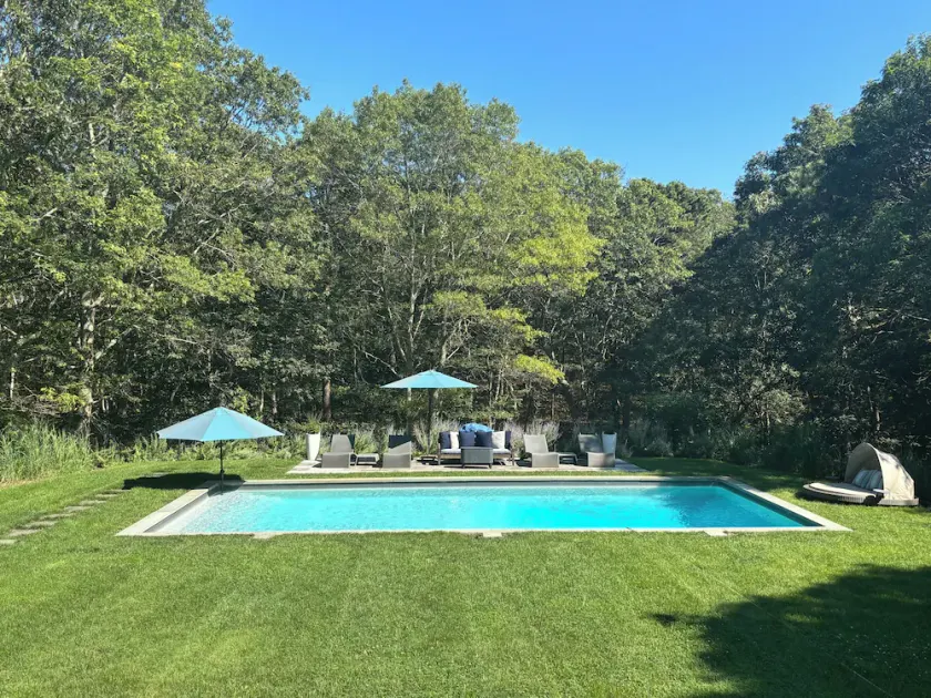 Neu!! Leben im Freien ... Ideale Lage in East Hampton! - Image 1