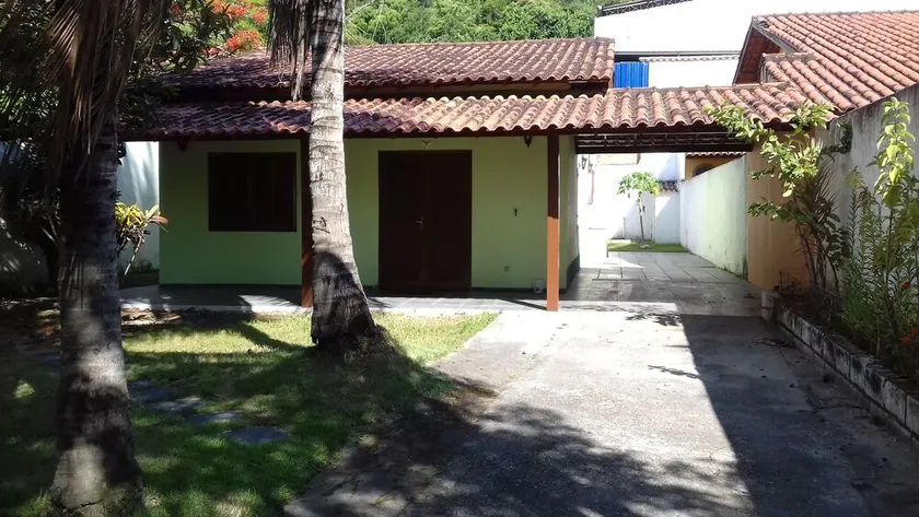 GUINGA BEACH HOUSE - Image 1