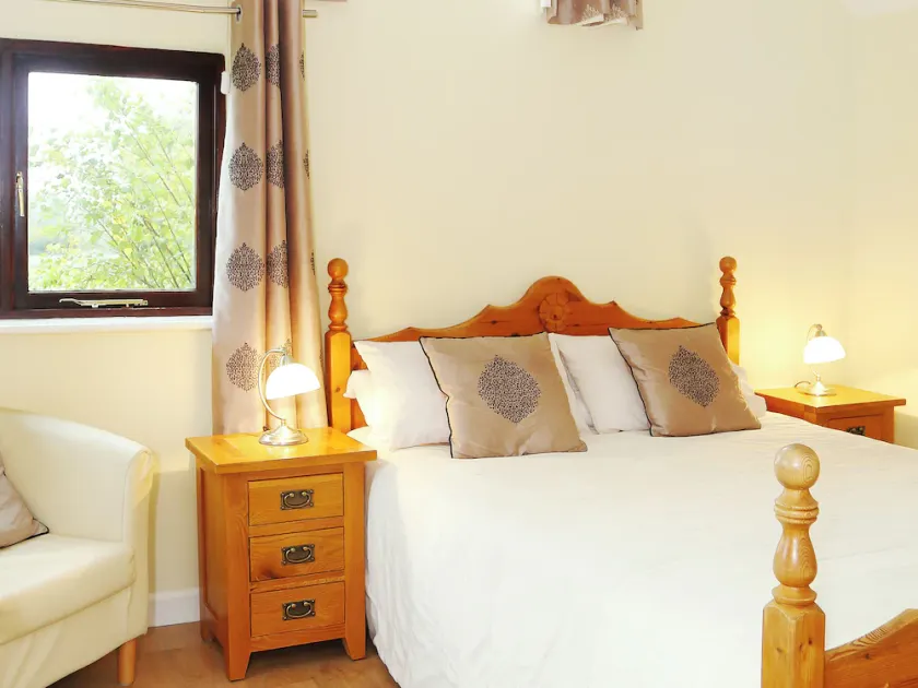 2 Schlafzimmer Unterkunft in Ulcombe - Image 1