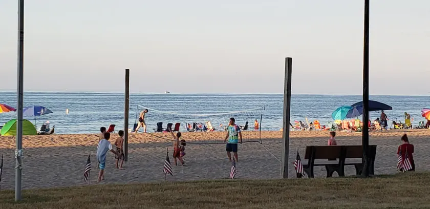 5BR hem i Old Homestead 1 med privat strand. 10 minuter. till Cedar Point, Huron OH - Image 1