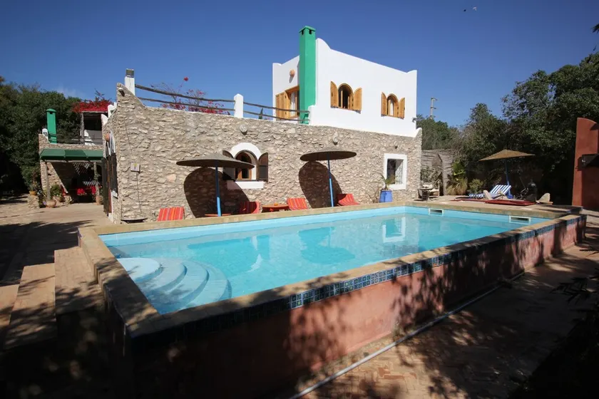 DAR ELWAN. BERBER HOUSE WITH POOL, TREE GARDEN, HAMMAM. - Image 1