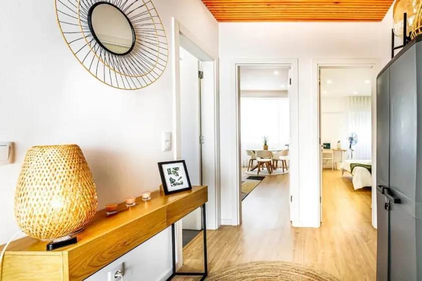 Tolentino's 2BR APT by Lisbon with Sintra - Image 1