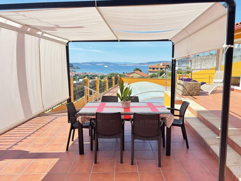 Bueu: House / Villa very close to Pontevedra, Vigo and Santiago - Image 1