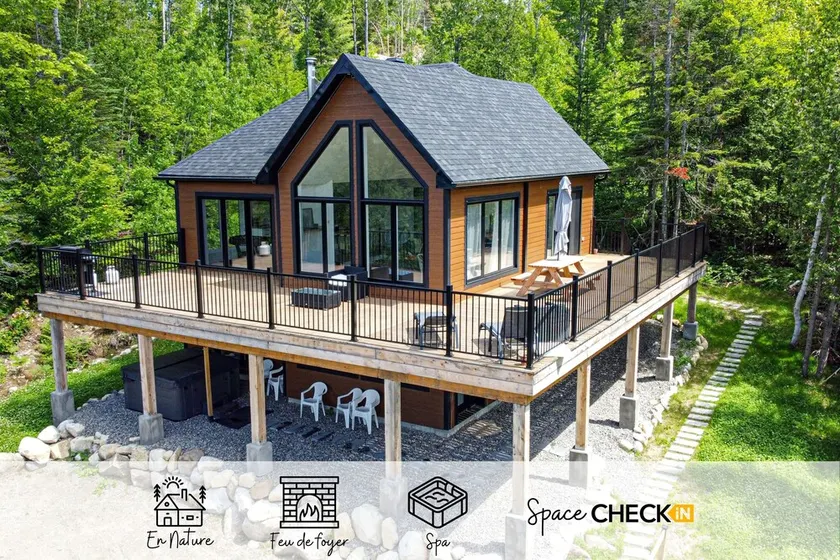 Chalet Miamba ↟ BBQ & Spa ☼ EV Station ☼ Panoramic view ♡ AC ⟢ Fireplace Firepit - Image 1