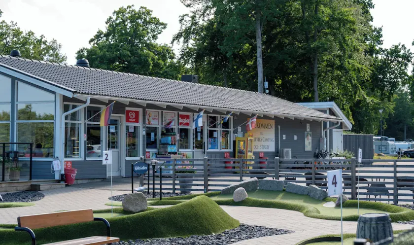 Kolleviks Camping och Stugby - Image 1