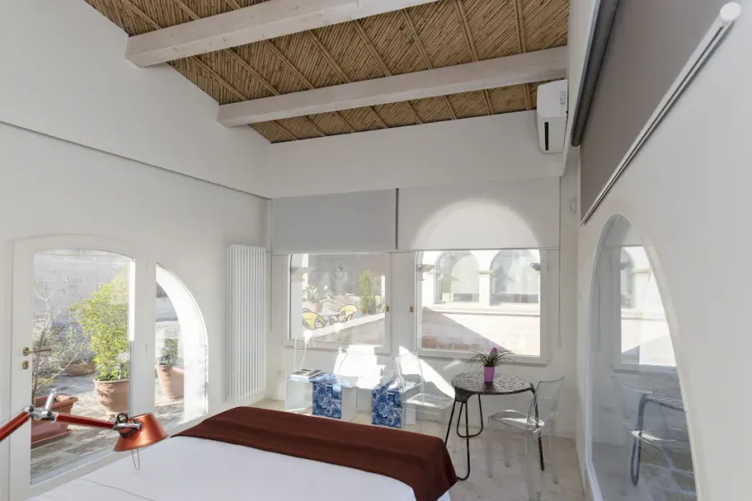 Ginepro - Design apartment in historic building 5 minutes from Lecce  - Image 1