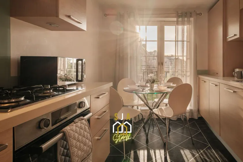 Appartement-Salle de bain privée - Image 1