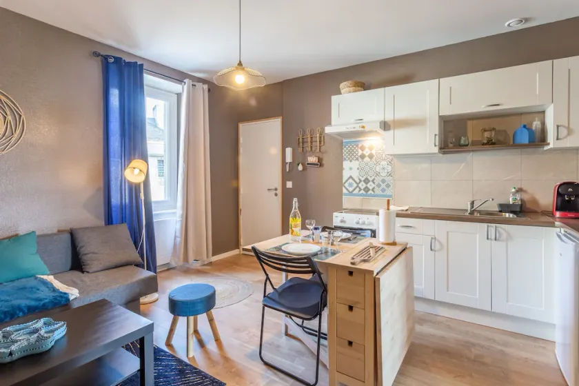 Hoguette - One Bedroom Apartment, Sleeps 4 - Image 1