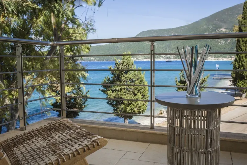 Penthouse Ammos - Meliti - Image 1