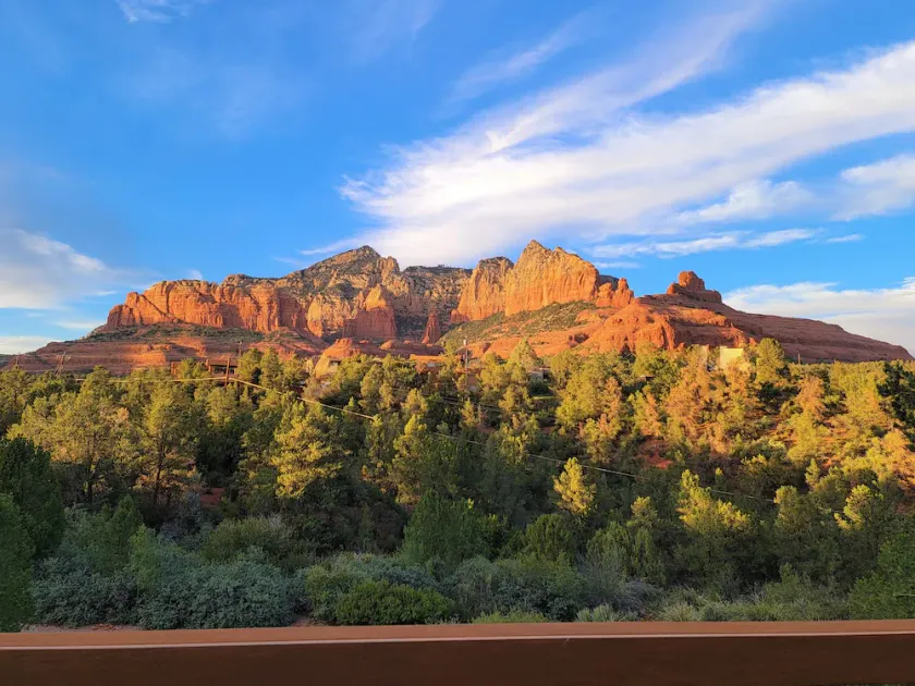 Magnificent Sedona Redrock Views; 7-Min Walk to Uptown;Single-Level;Eco-Friendly - Image 1