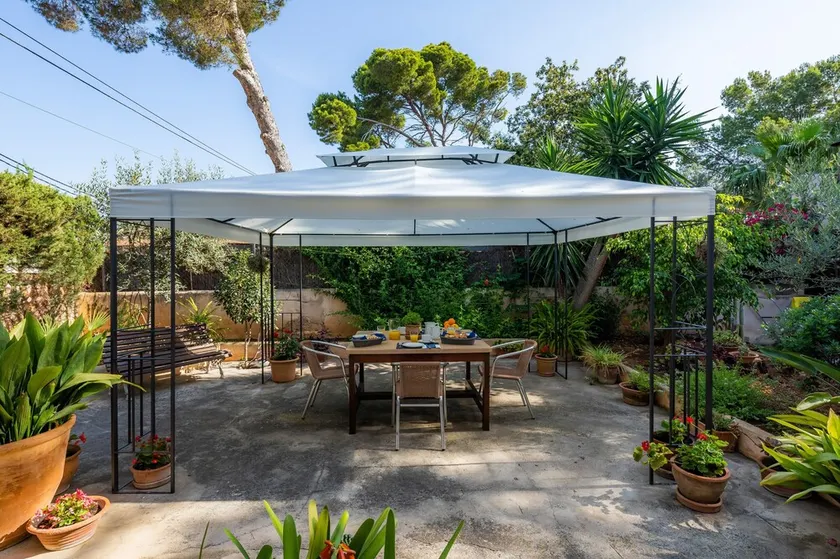 Appartement 'Na Forana' avec Wi-Fi, A/C, Terrasses et Jardin - Image 1