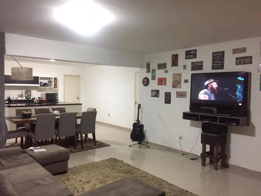 Large house all air conditioned !!! Accepts pet !!! - Image 1