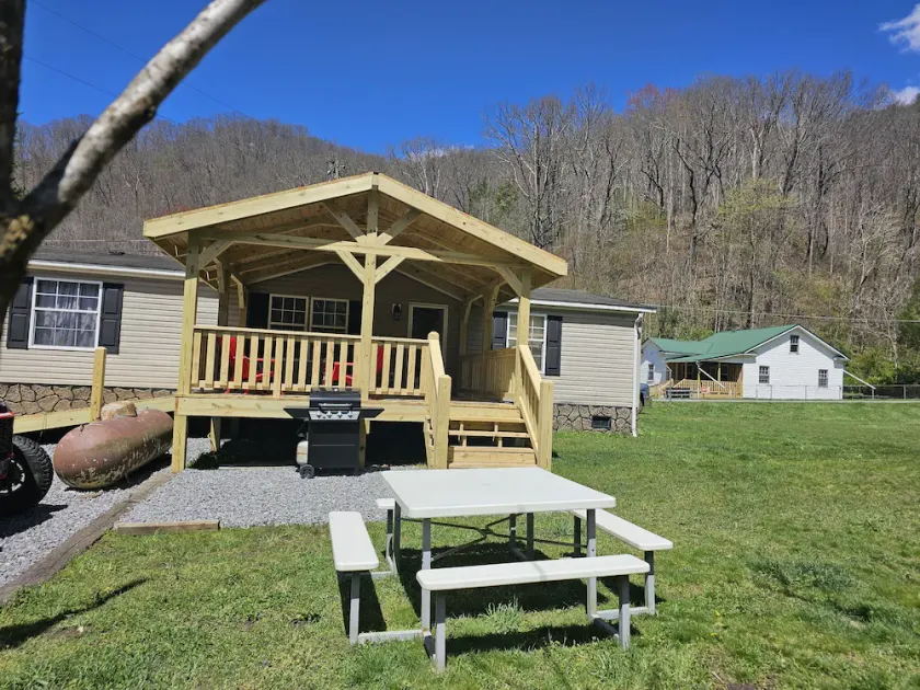 Outlaw House2  \"Jake's place \" - Image 1
